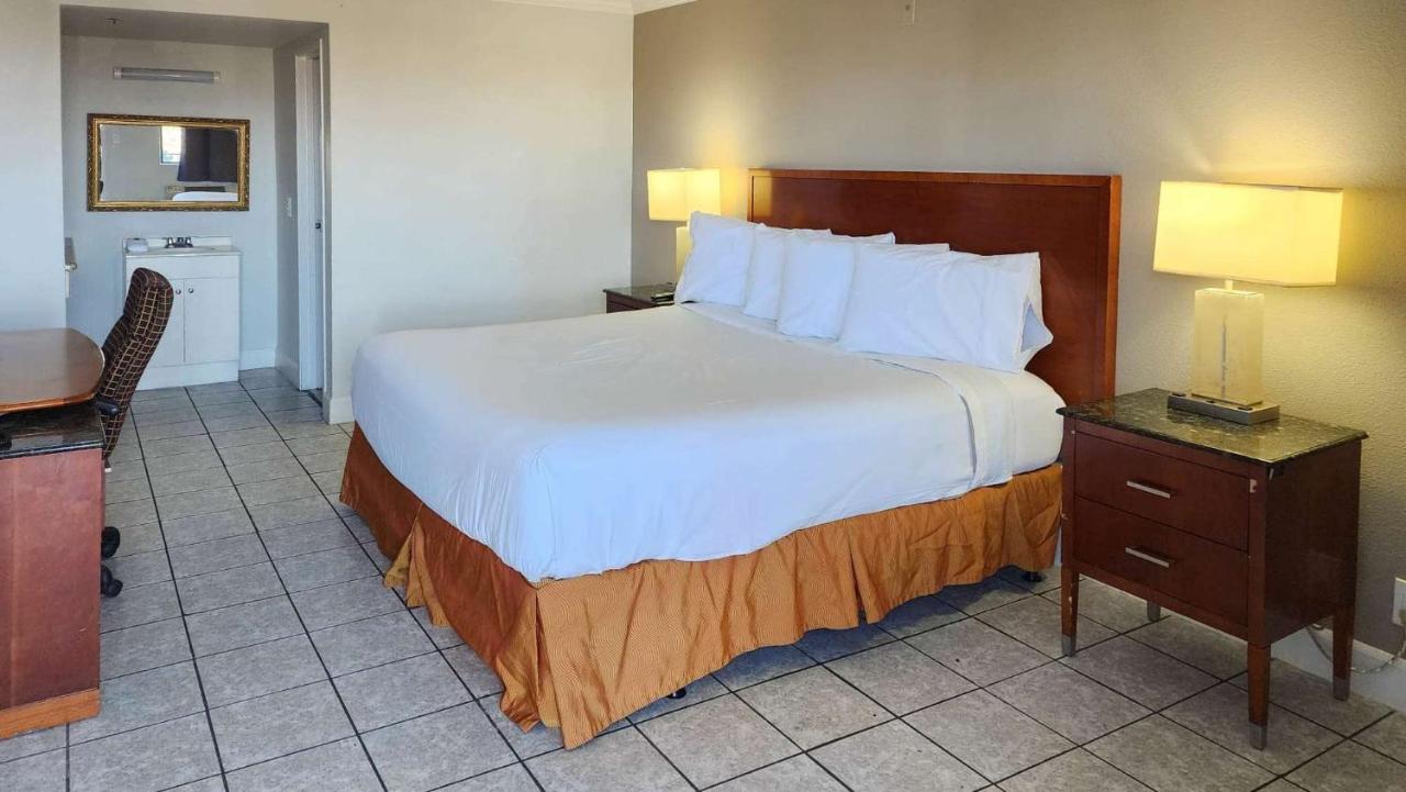 Motel 6 Henderson Nv Eksteriør billede